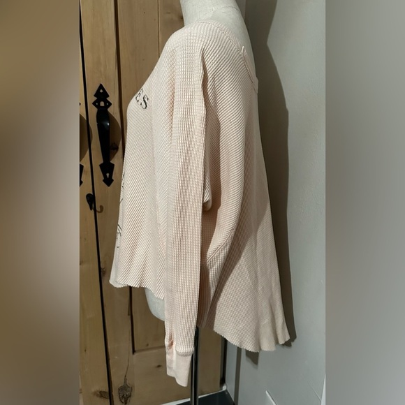 Free People Graphic Elephant Waffle Knit Long Sleeve Top Pink Peach - Picture 3 of 6